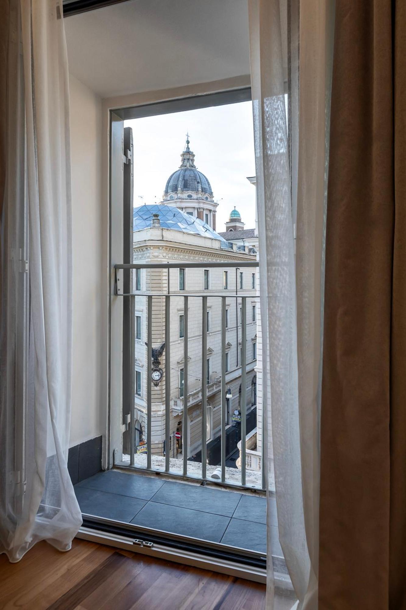 Goldoni 47 Hotel Róma Kültér fotó